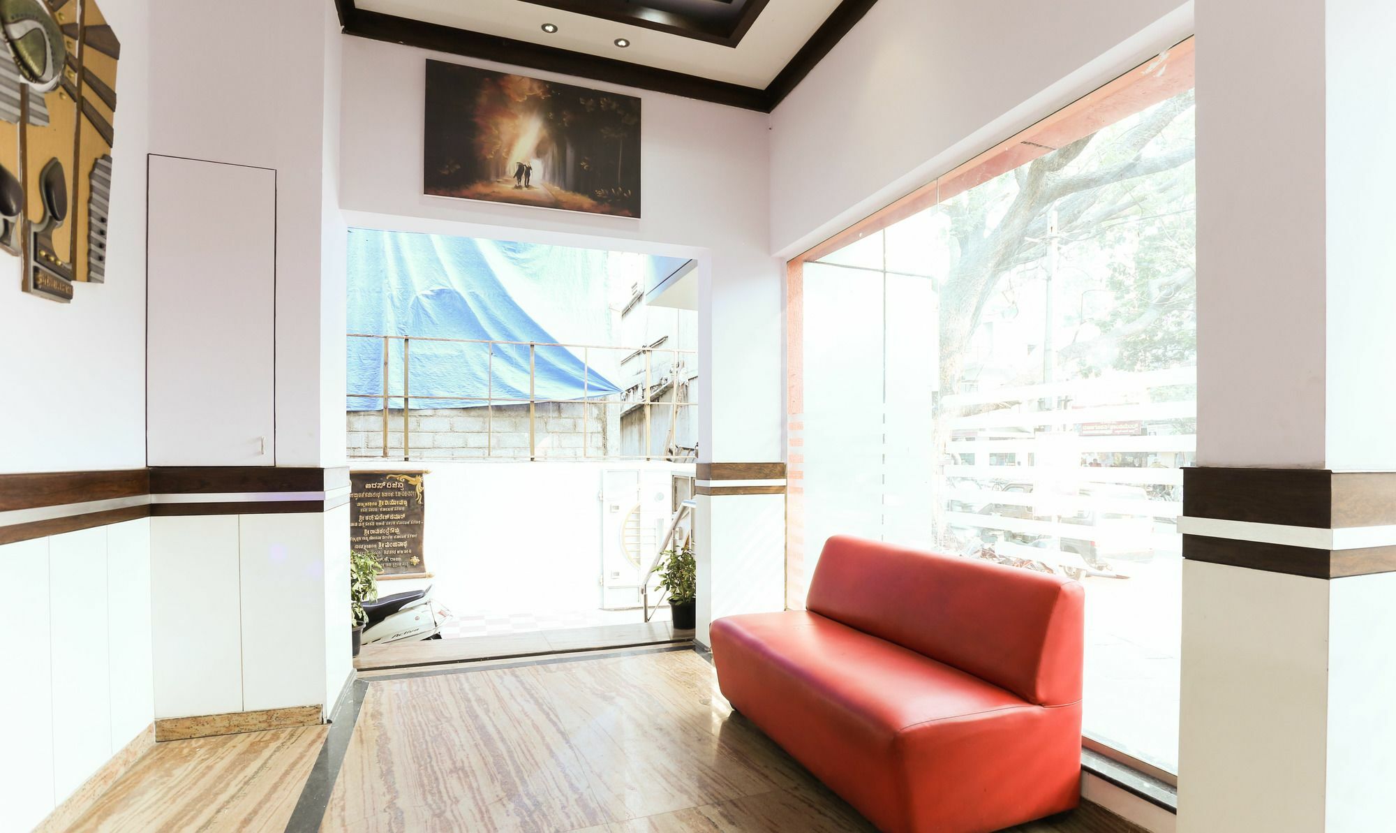 Hotel Treebo Trip Grand Regency Bangalore Exterior foto